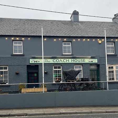 The Coach House Inn Moycullen Exterior foto